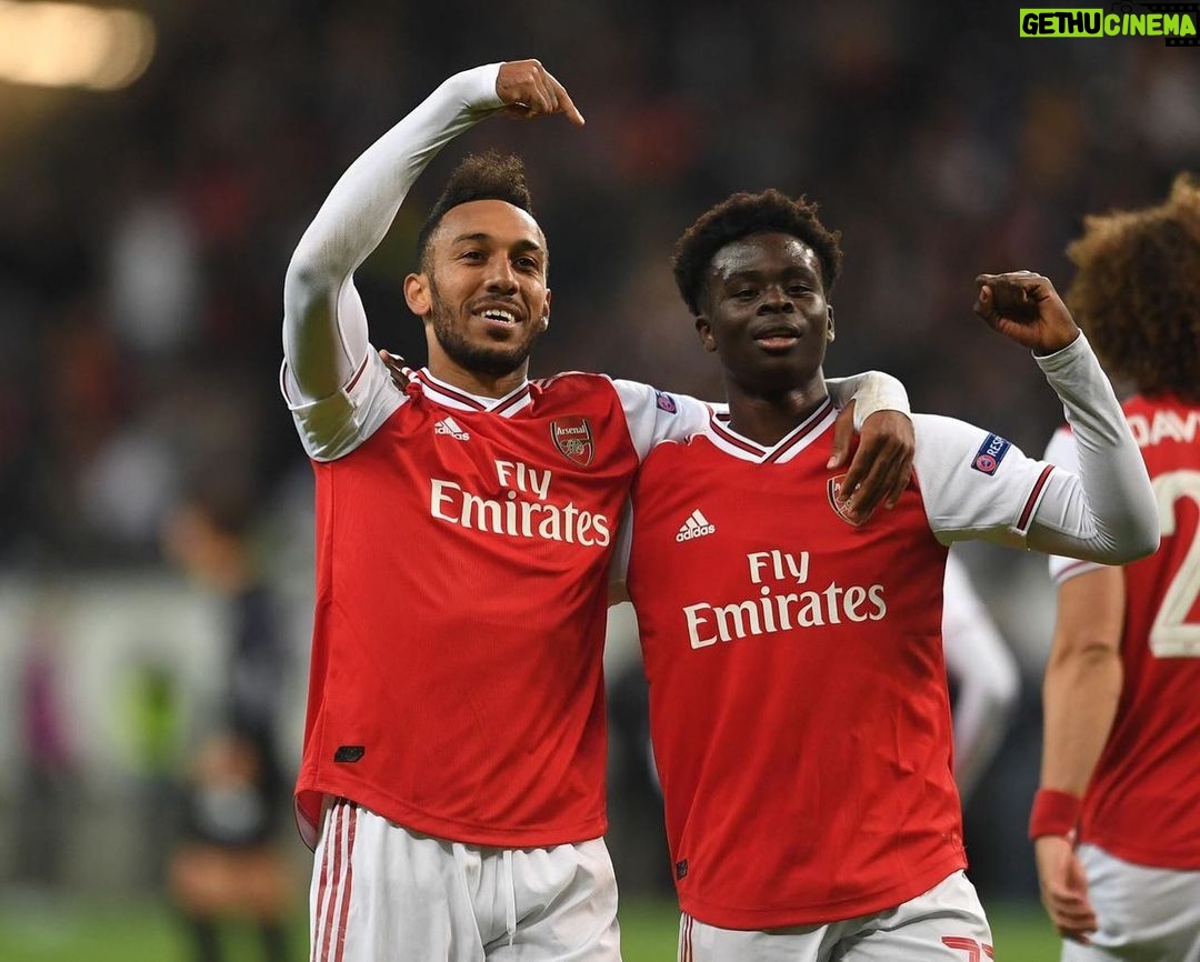 Bukayo Saka Instagram - Thank you for everything @auba Legend 👑