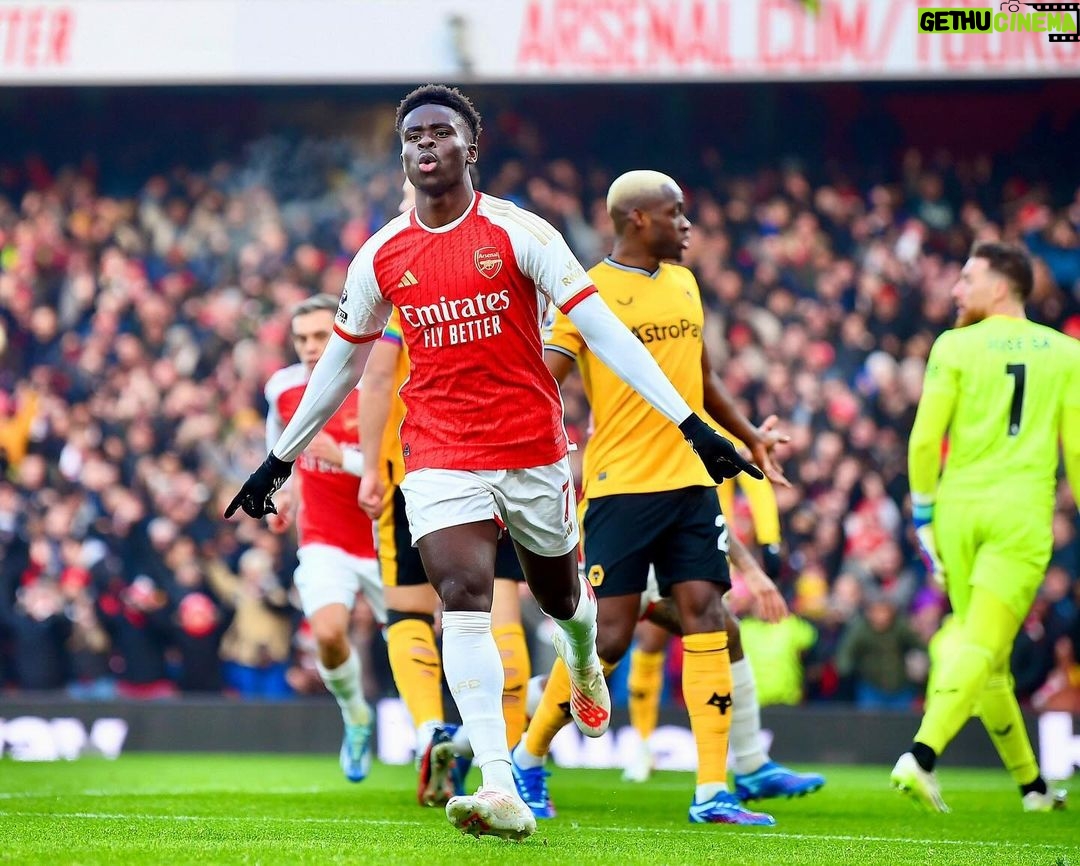 Bukayo Saka Instagram - 5️⃣ wins in a row 💪🏿 Let's keep this momentum going!
