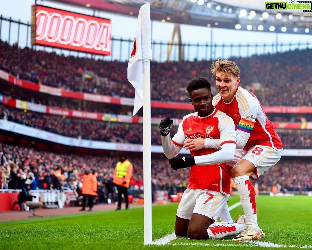 Bukayo Saka Instagram - 5️⃣ wins in a row 💪🏿 Let's keep this momentum going!