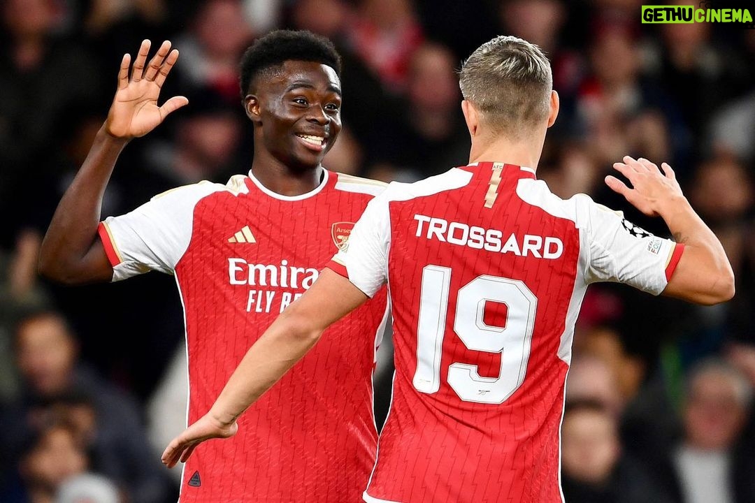 Bukayo Saka Instagram - Great response from the weekend. One step closer! 🔴🤩