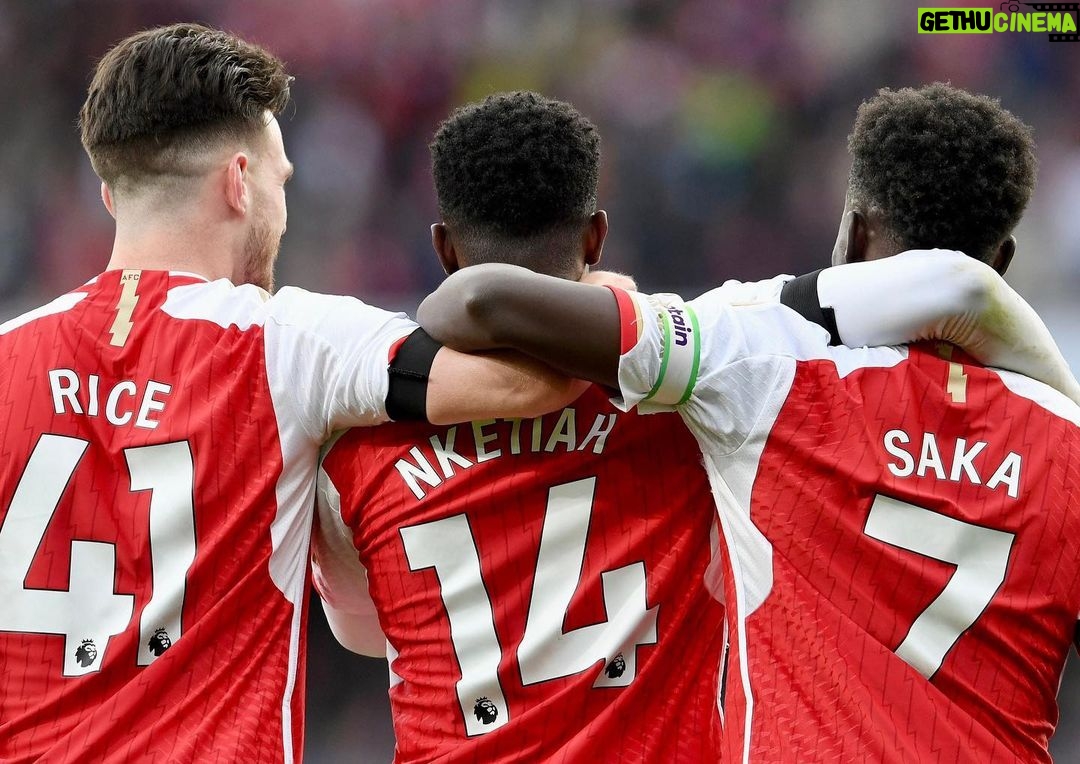 Bukayo Saka Instagram - Afternoons like this 🤩🔴 An honour leading my team out to victory today. Enjoy your weekends Gunners and congrats bro @eddienketiah ⚽️⚽️⚽️ Emirates Stadium