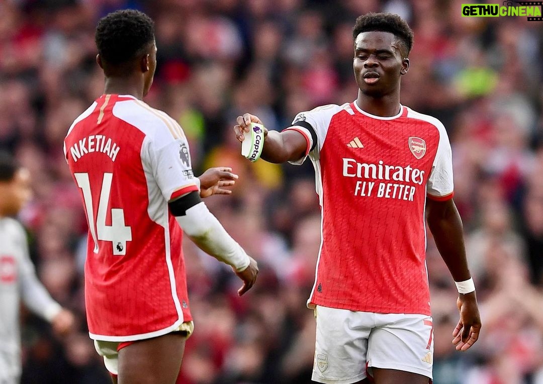 Bukayo Saka Instagram - Afternoons like this 🤩🔴 An honour leading my team out to victory today. Enjoy your weekends Gunners and congrats bro @eddienketiah ⚽️⚽️⚽️ Emirates Stadium