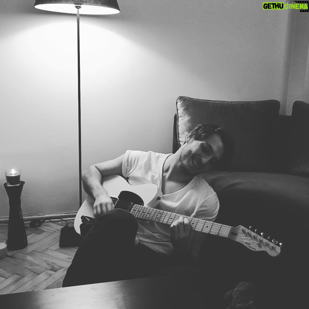 Burak Tozkoparan Instagram - #sundaymood