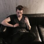 Burak Tozkoparan Instagram – air guitar 💀🎸