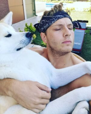 Burak Tozkoparan Instagram - 🍑🐕