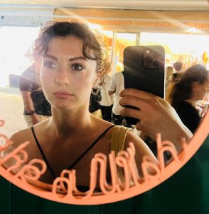 Burcu Özberk Instagram - Bir yaş daha almadan, kendimle ilgili yeni keşifler yaptığım an’ları paylaşmak istedim. Katlanarak artsın diye✨