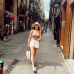 Burcu Özberk Instagram - Barcelona Barcelona 😍 #spain