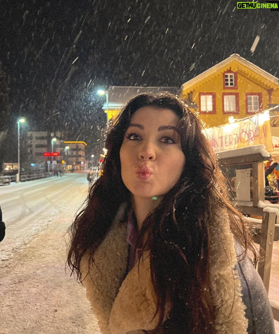 Burcu Ă–zberk Instagram - Grindelwald🇨đź‡