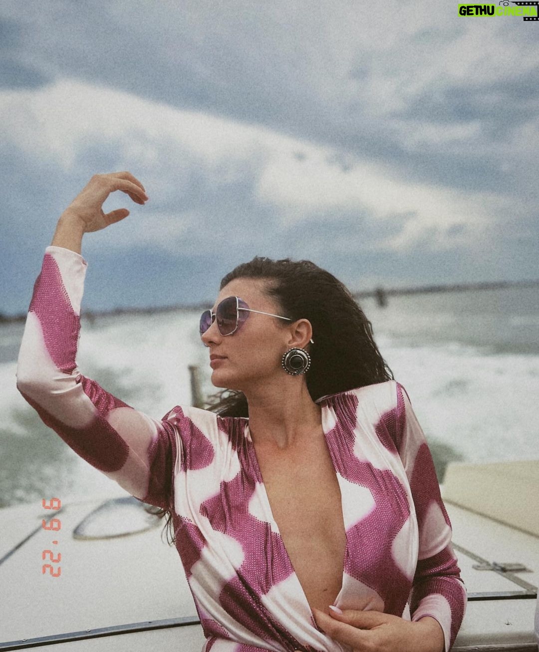 Burcu Özberk Instagram - Harika 2 gün geçirdikten sonra geriye kalanlar😍