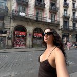 Burcu Özberk Instagram – Barcelona Barcelona 🍷