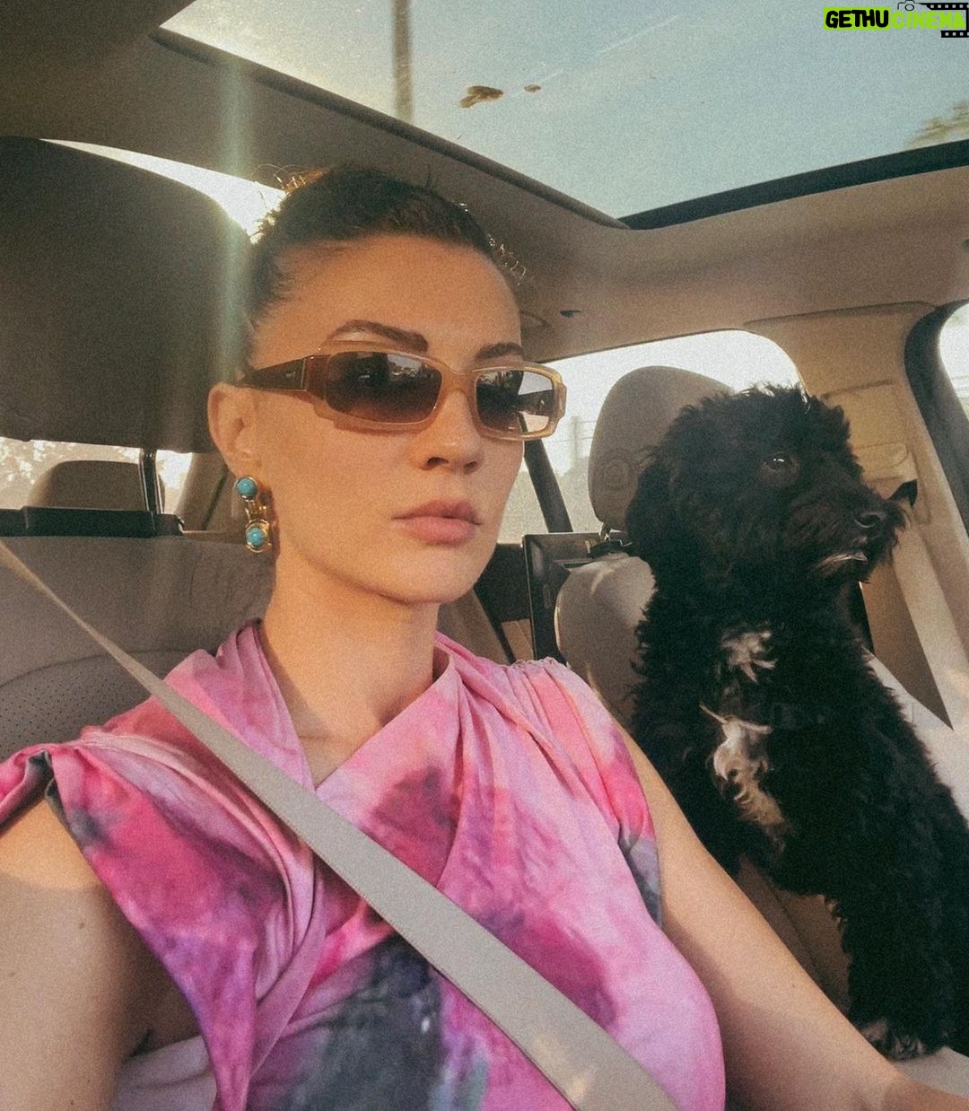 Burcu Özberk Instagram - Küçük bir yol hatırası🤍