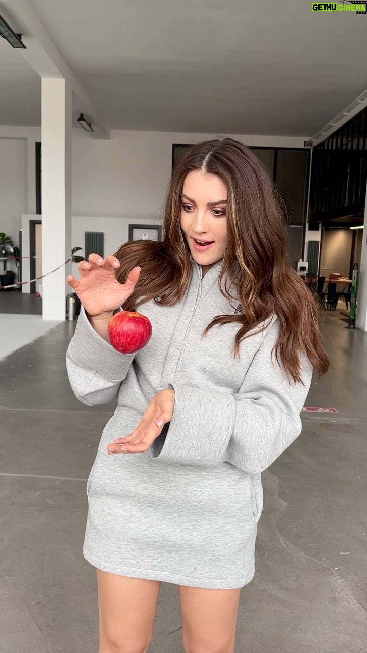 Most liked Instagram photo of Burcu Özberk