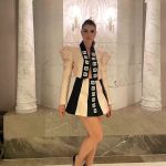 Burcu Özberk Instagram - Magazinciler derneğine bu anlamlı ödül için teşekkür ederim. 🙏🏻 Beni bu geceye hazırlayan aşkım; @parlaquestyling Makyajım için ;@hidayetkorkmaz_ Saçım için; @guneyaslanofficial Ayrıca; @raisavanessa ve @kismetbymilka ‘ya çok teşekkür ederim 🤍👼🏻🙏🏻