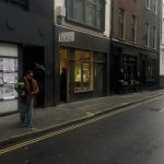 Burcu Özberk Instagram - Son aylarda tahmini en çok göreceğiniz ikili 😂😋 Soho, London UK