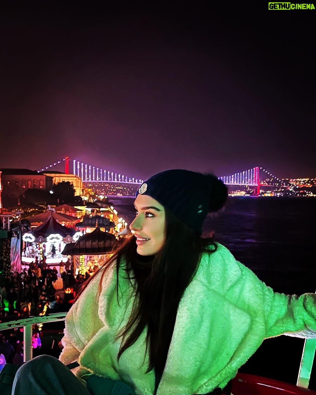 Burcu Kiratli Instagram - π¦π‘π«Άπ»