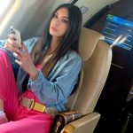 Burcu Kiratli Instagram - B ✈️🤫