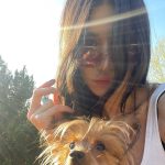 Burcu Kiratli Instagram - ☀️🖤🫧🐾 #petitefamille 🫶🏻🙃