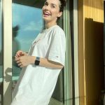 Burcu Kiratli Instagram - Evde sek sek olunca 🛹✅🤪