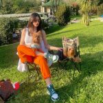 Burcu Kiratli Instagram - ☀️🖤🫧🐾 #petitefamille 🫶🏻🙃