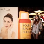 Burcu Kiratli Instagram - 🖤🪩🪄🫠 ———————————💫💫————————————- Eve ailesinin yeni bebeği “Your Beauty Solution “ marka yüzü olmak hem çok eğlenceli hem çok keyifli 🥹🫠 inanılmaz dinamik bi ekiple ve Harika bi lansmanla ilk kez reklam filmimizi dün izledik 🤩 Yakında büyük bir heyecanla sizlerleeeeee 🥹🫠🫠🩷🩷 @eveshoptr 🩷🥳