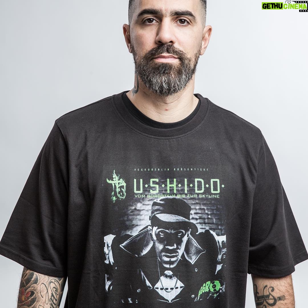 Bushido - 78.8K Likes - Demnächst im neuen kingbushidoshop. Eine Hommage an die Anfänge meiner Karriere. #egjistdiegang #bushido