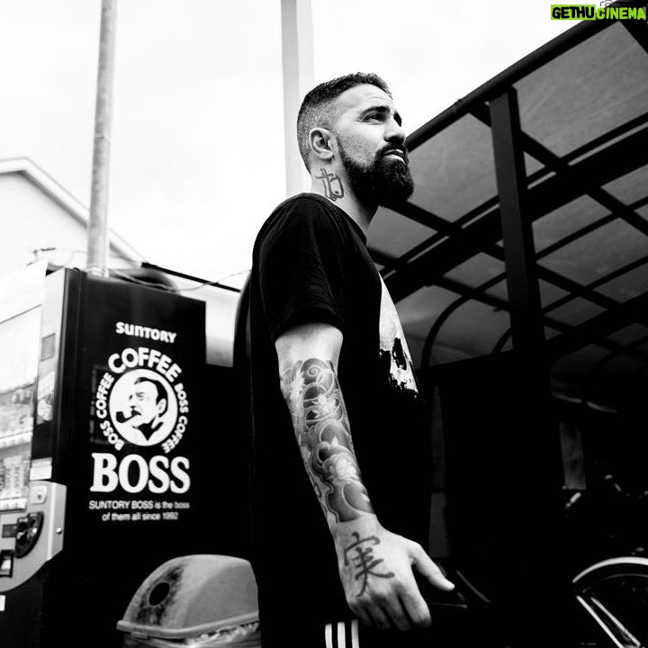 Bushido - 88.6K Likes - Noch elf Tage bis Mythos. Ich bin stolz auf das, was wir geschaffen haben.