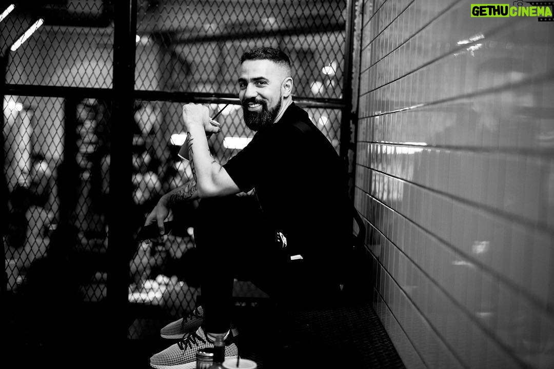 Bushido - 90.3K Likes - Sein Leben in die eigenen Hände nehmen. Unbezahlbar. #mythos