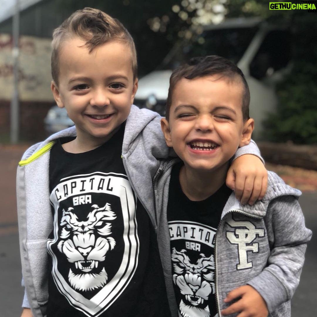 Bushido - 105.7K Likes - Unsere Kinder schützen und ihnen ein behütetes Leben ermöglichen sollte das Ziel aller Eltern sein. Nichts und niemand kommt jemals wieder vor der Familie.