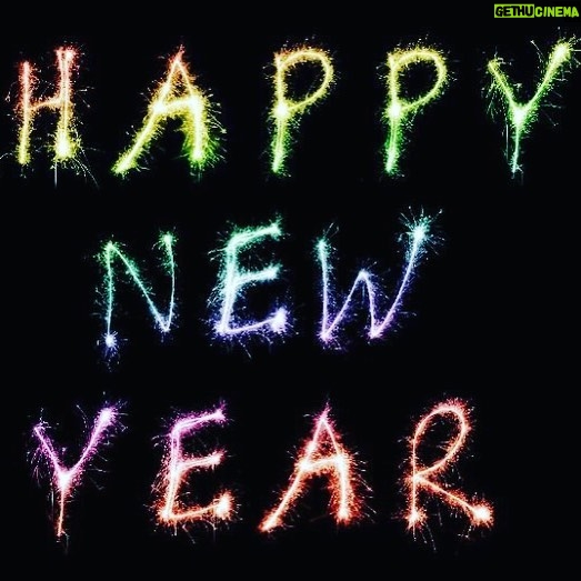 Bushido Instagram - Euch und Euren Familien nur das Beste und vor allem Gesundheit im neuen Jahr. Glaubt an Euch und setzt Euch Ziele!!! #2018 #happynewyear