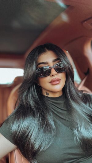Buthaina Al Raisi Instagram - وقصينا الشعر ،، ادري كنتوا خايفين اتهور ،، ها مافي نعيماً ؟؟؟ 
.
صفاء فعلاً مبدعه بالقص 🦋🦋🦋 i love it
.
@safaa.hair.expert.official