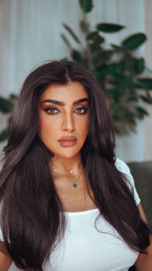 Buthaina Al Raisi Instagram - Look at me 😎😎😎

.
 #reels #tranding #transformation #transition #makeover r #makeup #reelsinstagram