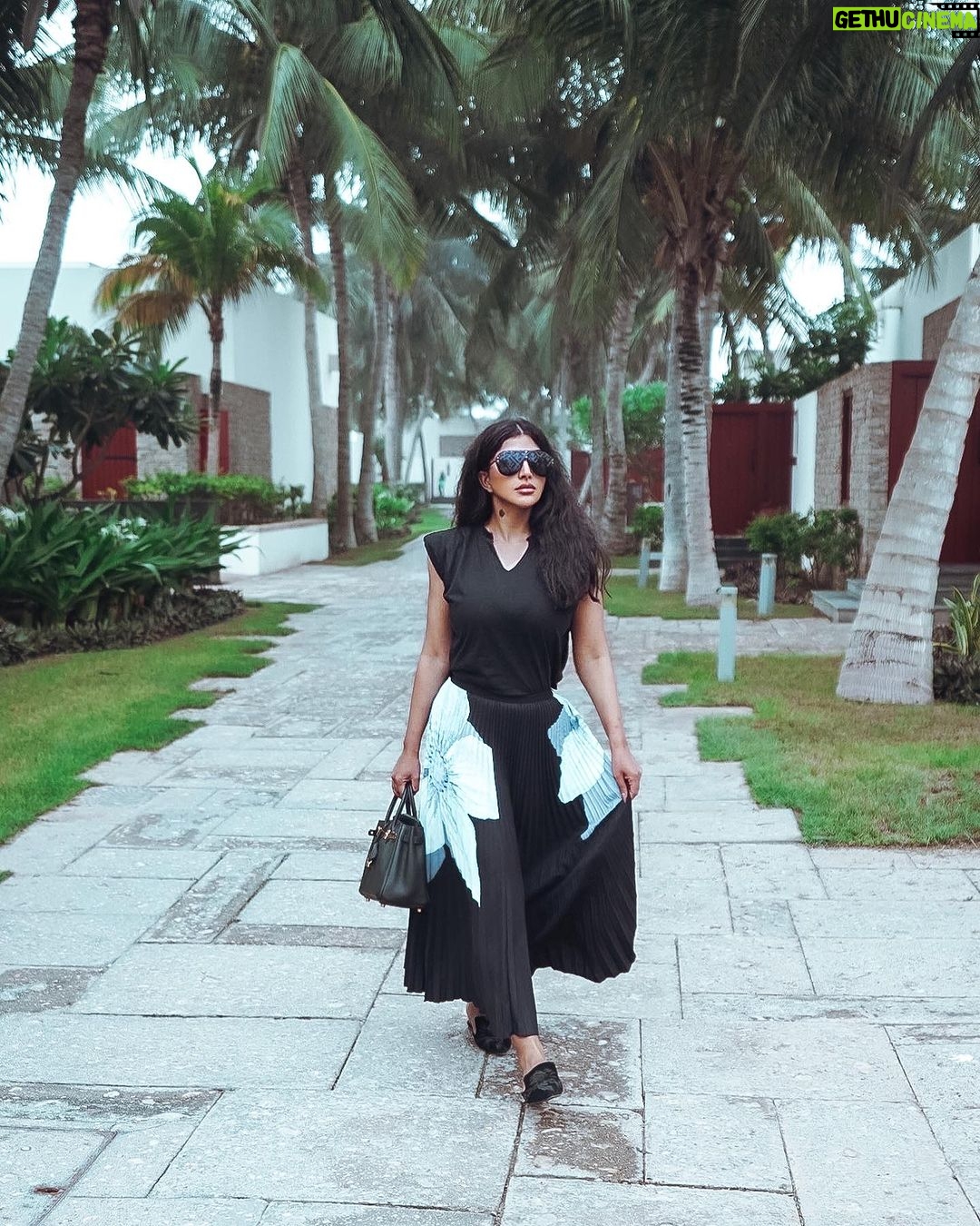 Buthaina Al Raisi Instagram - صلالة حيث الجمال 🦋🦋🦋 Salalah, Oman