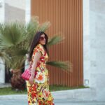 Buthaina Al Raisi Instagram – وجهتي القادمة نفسي ،، كل شئ سأمنحه لها ،، رقتي وحناني والأصدق من قولي 🦋🦋🦋 الجو نار و شرار