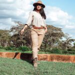 Buthaina Al Raisi Instagram - SAFARI vibes 🦋🦋🦋 Giraffe Manor