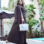 Buthaina Al Raisi Instagram - ان الروح اذا إلتقت بمن يشبهها ترمّمت و تعافت و اكتملت . 🦋🦋🦋 هذا مكاني