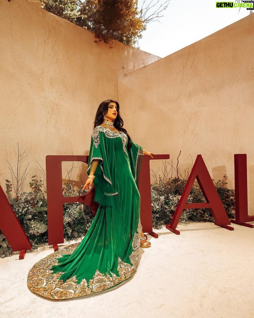 Buthaina Al Raisi Instagram - A night to remember 🦋🦋🦋 Artal