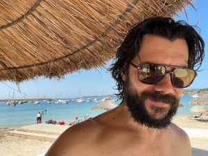 Álvaro Morte Instagram - Ahora sí: VACACIONES!
🌊🌊🌊🌊🌊
