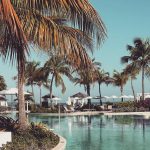 Álvaro Morte Instagram - Madre mía… Hace solo una semana que regresé de Puerto Rico y ya no puedo aguantar las ganas de volver. Menudo viajazo. El Caribe perfecto (esas playas…). El destino perfecto (aventura, golf, gastronomía, historia…). Y, desde luego, la gente perfecta (Alexandra, Xiomara, Vivi, os adoramos!) Gracias @discoverpuertorico @ctpuertorico @iberia por hacerlo posible. #ad Ya pensando en la próxima. Un beso fuerte, mi querido Puerto Rico!