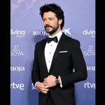 Álvaro Morte Instagram – Qué gran noche ayer celebrando nuestro cine, premiando los increíbles trabajos de este año y homenajeando a Carlos Saura 🙌🏻Gracias @academiadecine por todo, a mi equipo @maydelmanager @ireneln 👏🏻👏🏻👏🏻 y a @rafapontessss por llevarme de la mano, a @breitling y a @inmaculada__garcia por vestirme. y a @aitanasanchezgijon por ser la mejor compañera en el escenario. 
Felicidades a todos. Qué orgullo formar parte de esta industria. 
¡Viva el cine español!