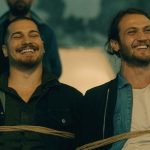 Çağatay Ulusoy Instagram - Son gülen iyi güler..#kardeşleriçerde