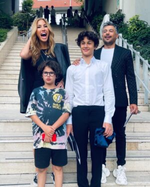 Çağla Şıkel Instagram - Tarifsiz duygular şelale..
🥹🙏🏻 şükürler olsun♥️⭐️🧿