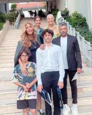 Çağla Şıkel Instagram - Tarifsiz duygular şelale..
🥹🙏🏻 şükürler olsun♥️⭐️🧿