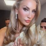 Çağla Şıkel Instagram - 🤍🫶🪷Bir altın kelebek daha ….
