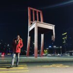 Éric Cantona Instagram - A chair for my ego!