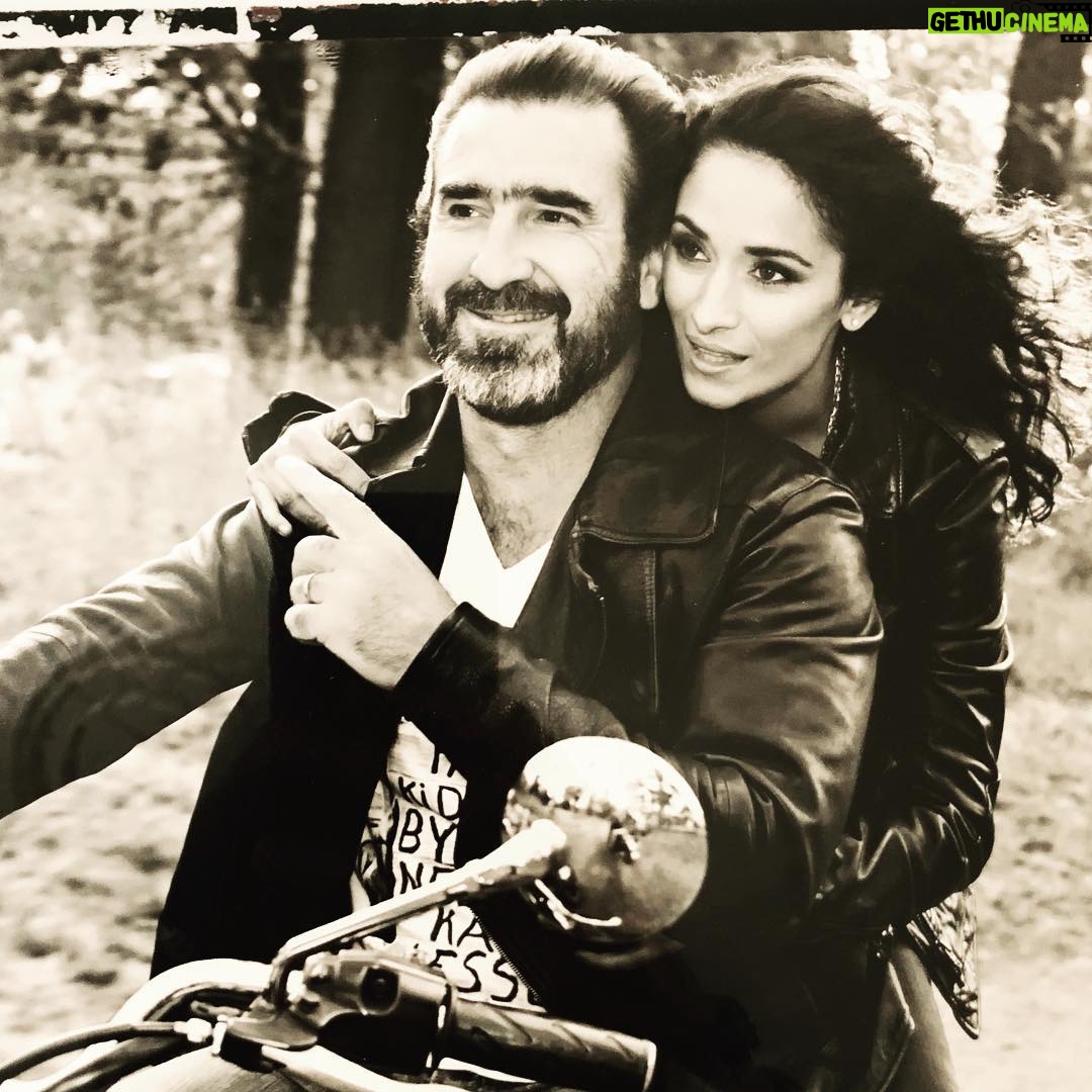 Éric Cantona Instagram - Anthropology of love #eros @rachidabrakni @richardaujard