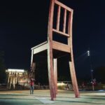 Éric Cantona Instagram - A chair for my ego!