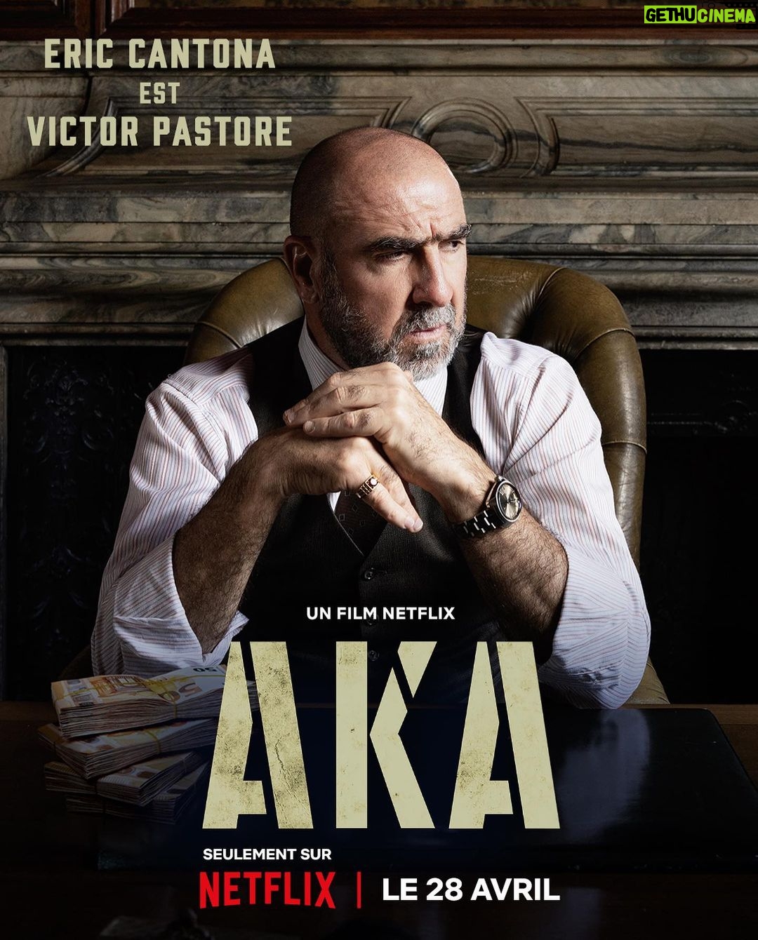 Éric Cantona Instagram - On Netflix the 28th of April 🔥 🎬@sdalibert with @albanlenoir @thibaultdemontalembert @saidou_camara93 @svevaalviti @lucilleguillaum @natoogram @sebastien_lalanne @inoxy_films @nolitacinema @netflixfr