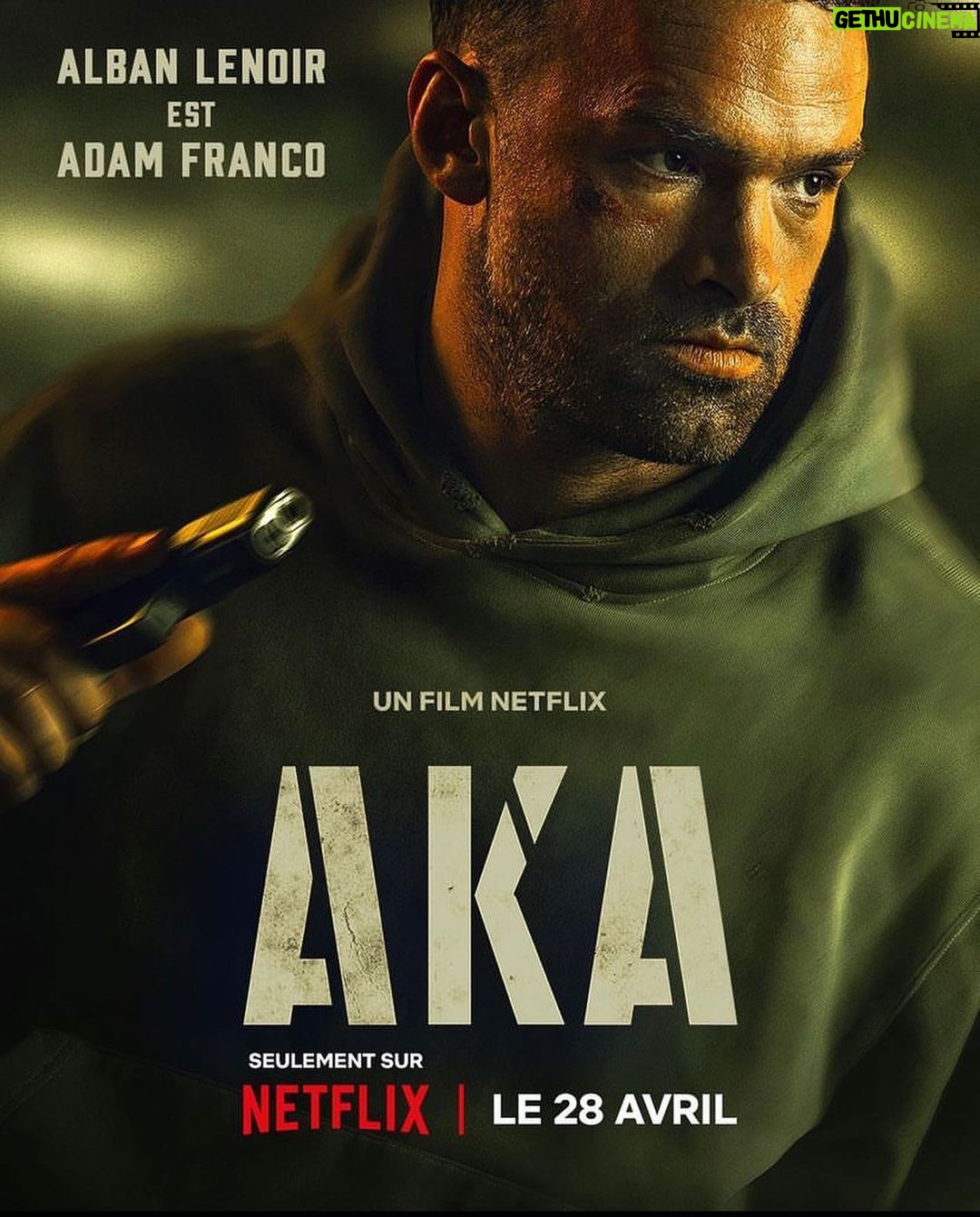 Éric Cantona Instagram - On Netflix the 28th of April 🔥 🎬@sdalibert with @albanlenoir @thibaultdemontalembert @saidou_camara93 @svevaalviti @lucilleguillaum @natoogram @sebastien_lalanne @inoxy_films @nolitacinema @netflixfr