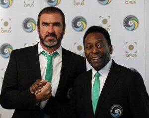 Éric Cantona Instagram - RIP O REi PELÉ 🖤
