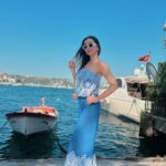 Öykü Gürman Instagram – “GEL HABİBİ” 
#nuevacancion #newsingle #yenişarkı 

https://youtu.be/P7MLyfw7xxM 
video 👆🏼 @netdmuzik @netdcom 

Söz – Beste – Aranje @berkgurman 

Vocal: @berkgurman @kikecruzelpana @oykugurman 
Video clip (director): @mertsoylemez @adnangurman 

#estambul #sakıpsabancımüzesi @sakipsabancimuzesi #españa #turquia 🇹🇷🇪🇸💃🏻🧿❤️ #córdoba 
#cultura #música #cordoba #cordobesa #istanbul #love #musician #guitarista #cantaora #flamenco #flamenca #arabic 
@adnangurman @thegurmanentertainment @culturagob @ibb_kultur @yeeorgtr #kültür #ispanya🇪🇸 #türkiyem🇹🇷 #spain #granada #huelva #barcelona #madrid #marbella #tenerife 

Oya’cığım özel teşekkürüm sana bu çekimler için🙏🏼❤️🧿☺️💃🏻☀️☀️ @oyaney34